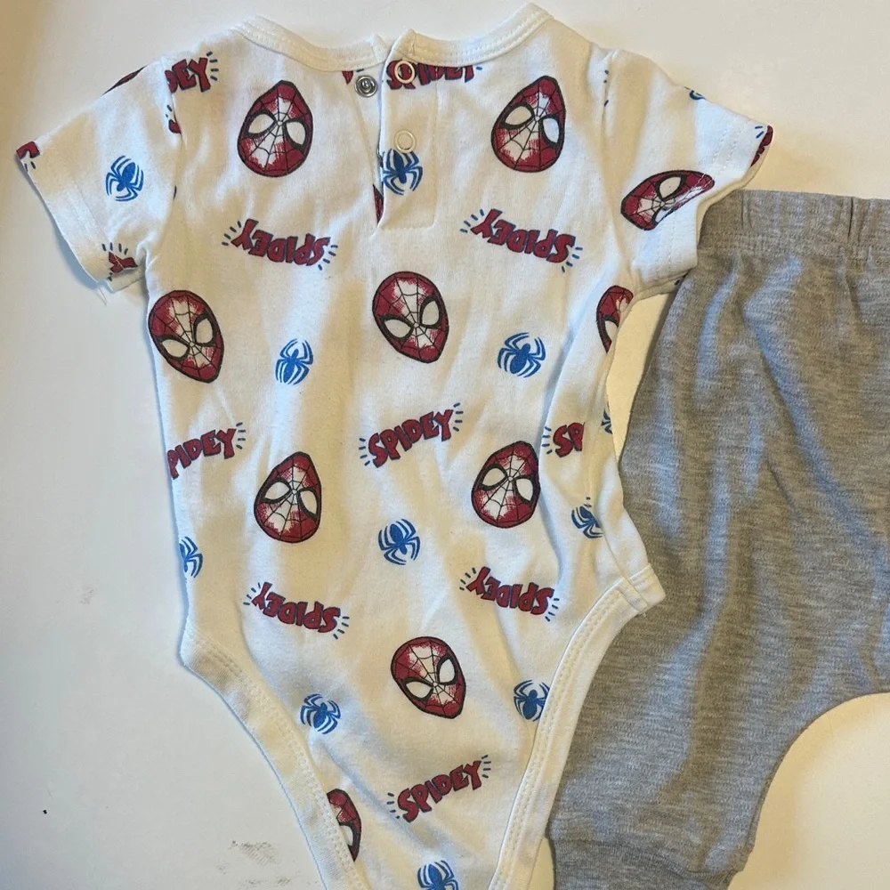 Marvel Baby Bodysuit and Pants Outfit